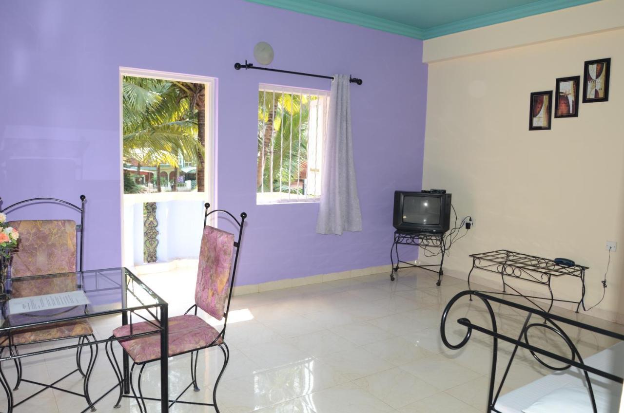 Libton Manor Hotel Candolim Buitenkant foto