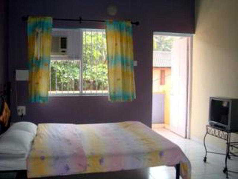 Libton Manor Hotel Candolim Buitenkant foto