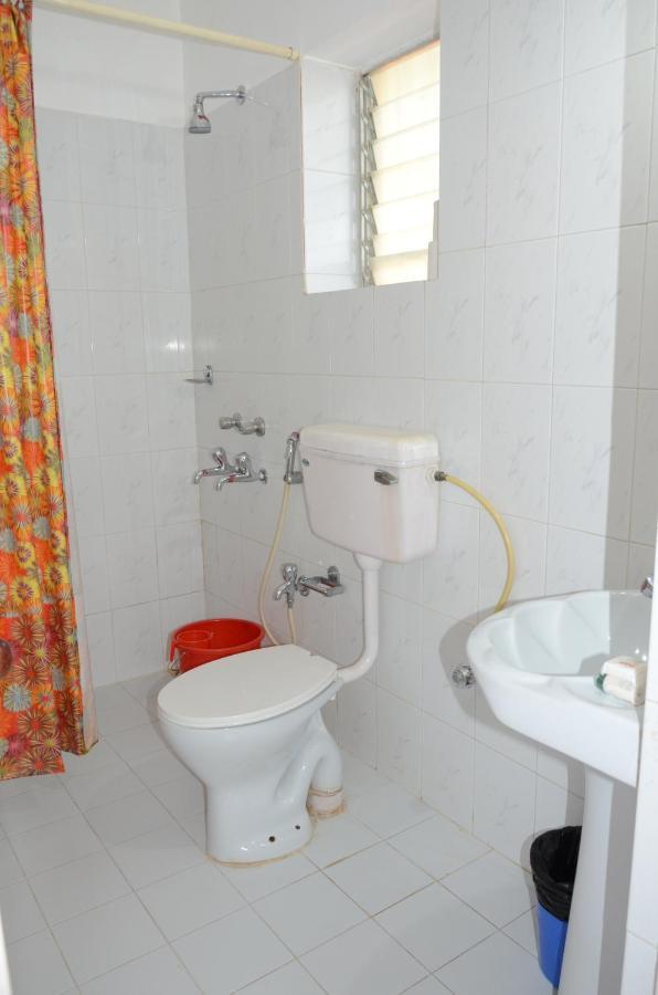 Libton Manor Hotel Candolim Buitenkant foto