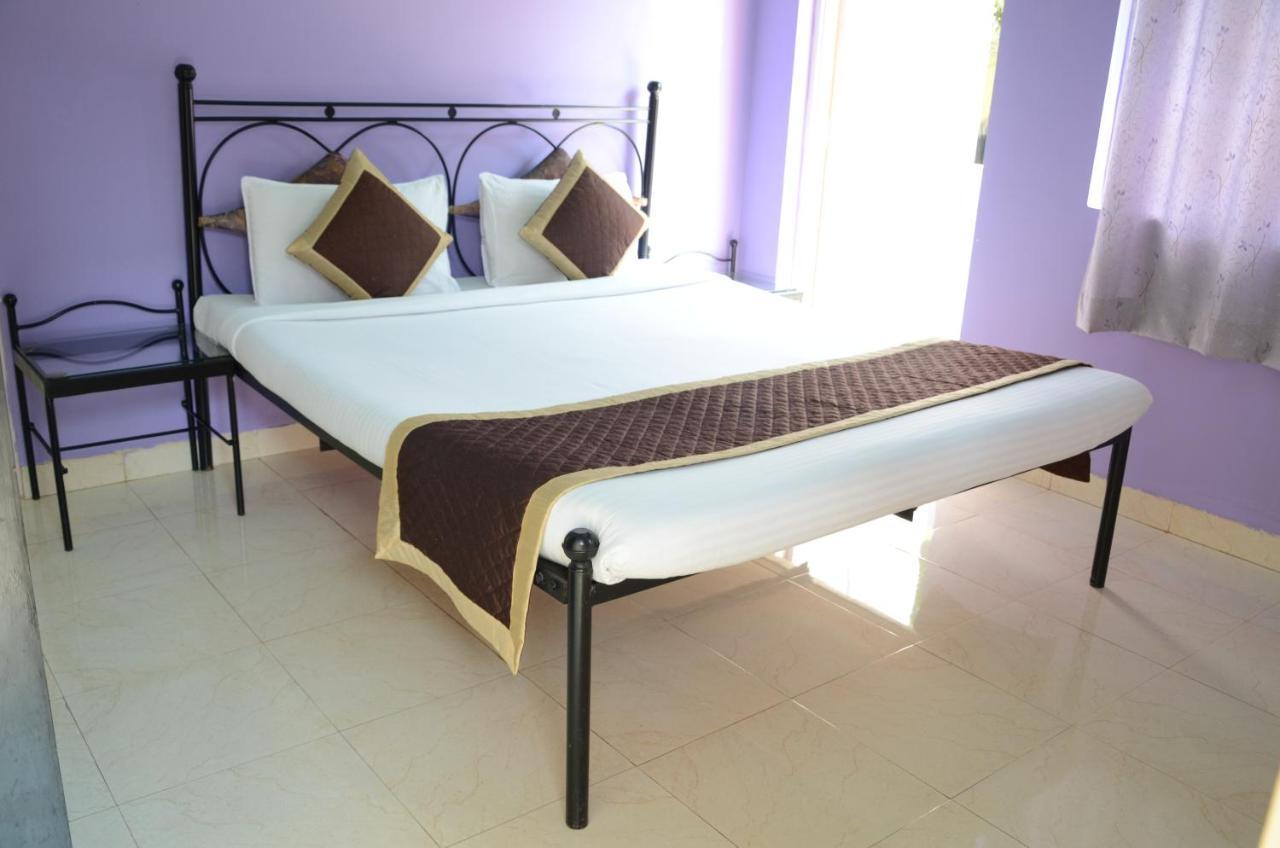 Libton Manor Hotel Candolim Buitenkant foto