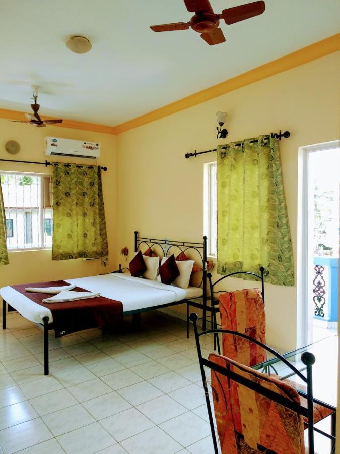 Libton Manor Hotel Candolim Buitenkant foto